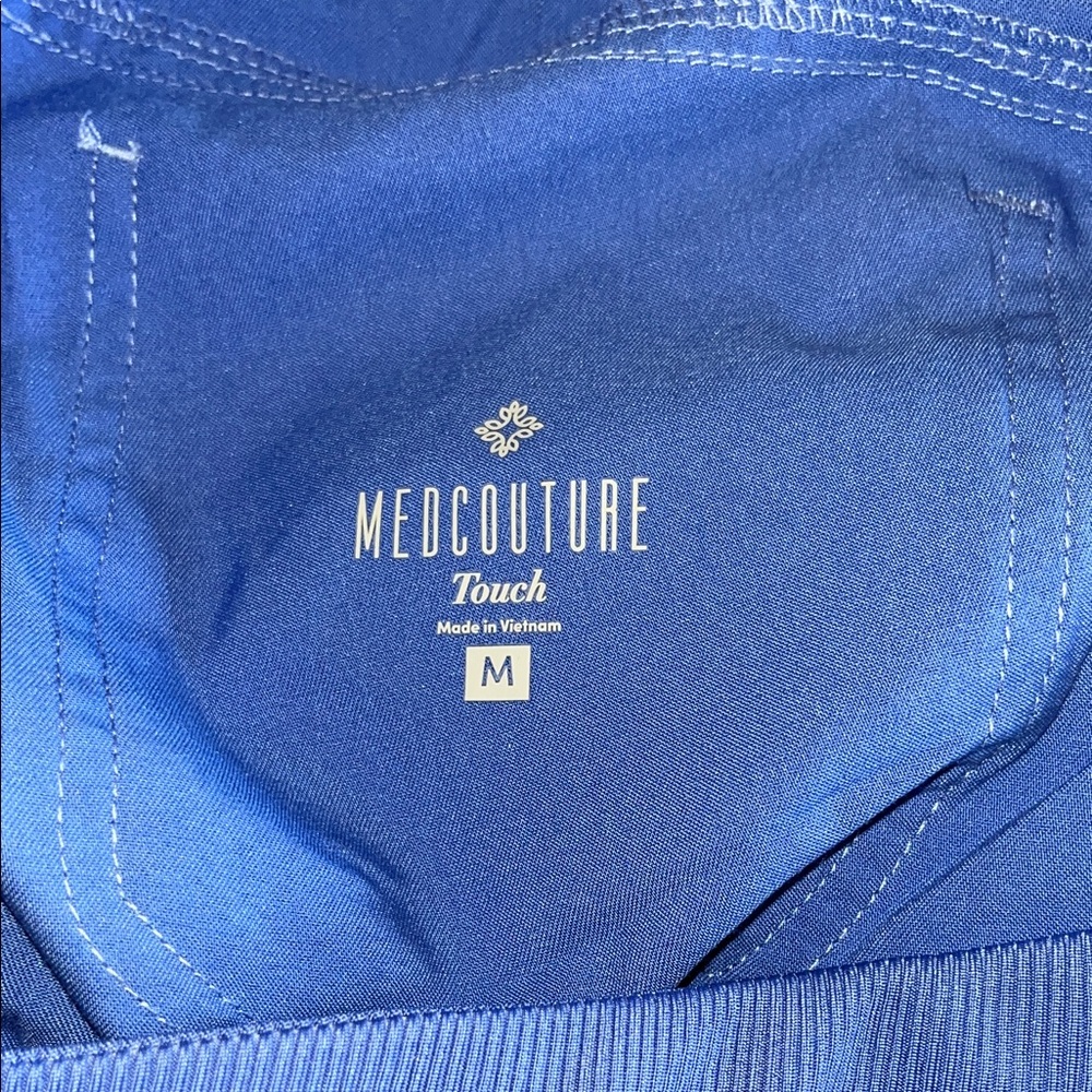Pair MEDCOUTURE Ceil Blue Jogger Scrub Pants Brand New Size Medium - Picture 6 of 9